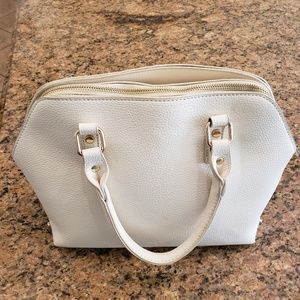 Charming Charlie Crossbody Bag Like New!